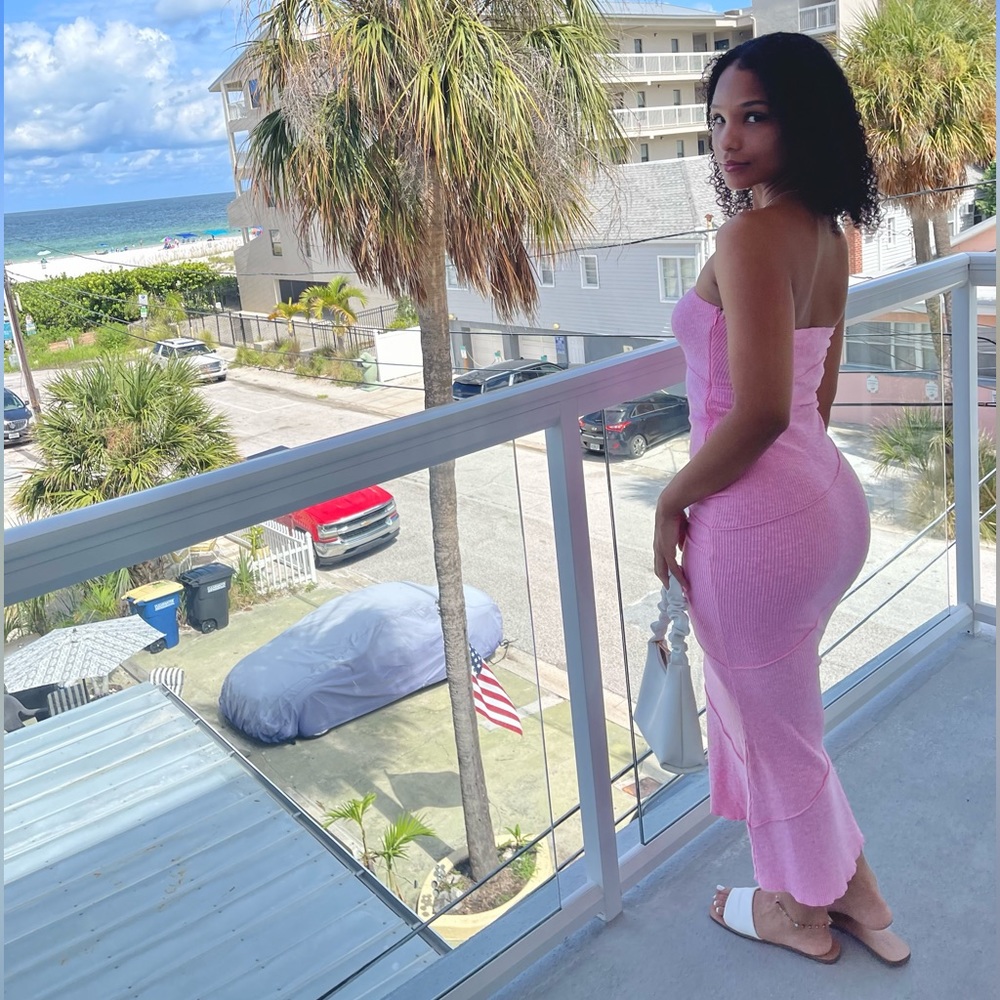 Long Dress - Picture 3 of 3